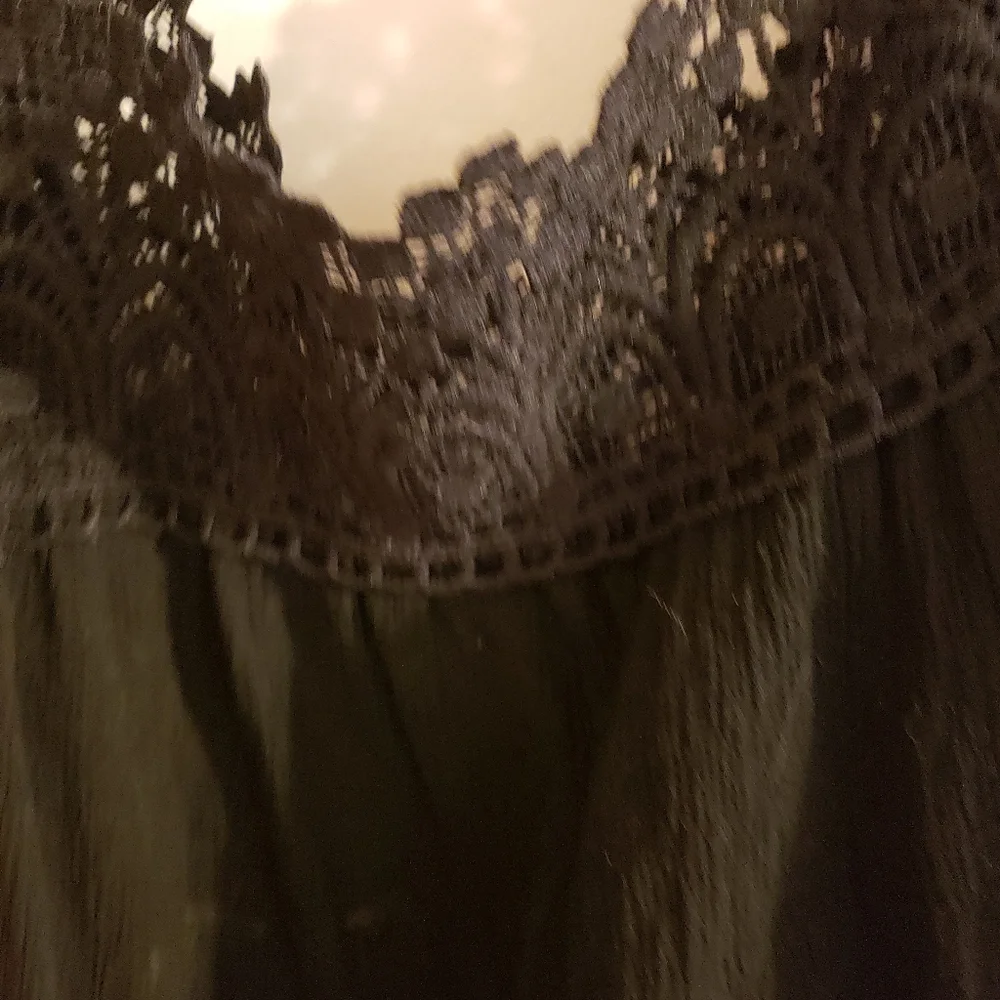 Top - Picture 2 of 4